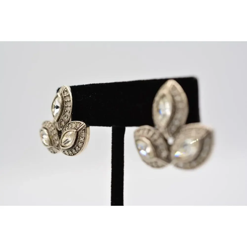 Vintage Crystal Clip On Earrings Shiny Rhinestone Silver Tone Shiny 1980s BinAA